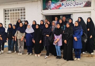 توانمندسازی خبرنگاران دانش‌آموز زرقانی در باغ مدیا