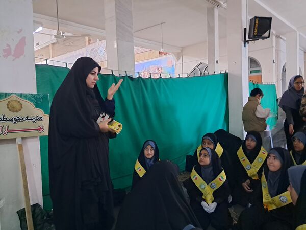 برگزاری آیین سیاسی نماز جمعه در مصلی قائمشهر