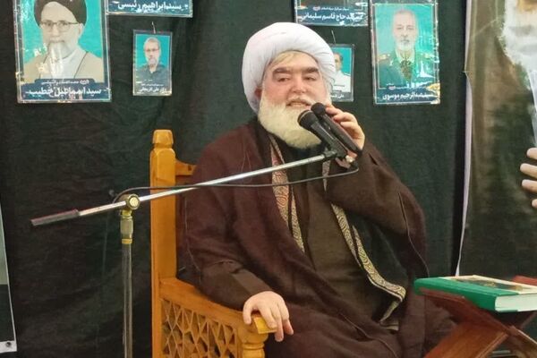 اجتماع مردم در اربعین قائد امت جلوه‌ای وحدت آفرین است
