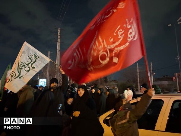 بیعت مردم کرج با سومین رهبر انقلاب اسلامی 