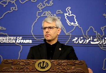 نشست امروز جمعه در سوئیس، به روز دیگری موکول شد