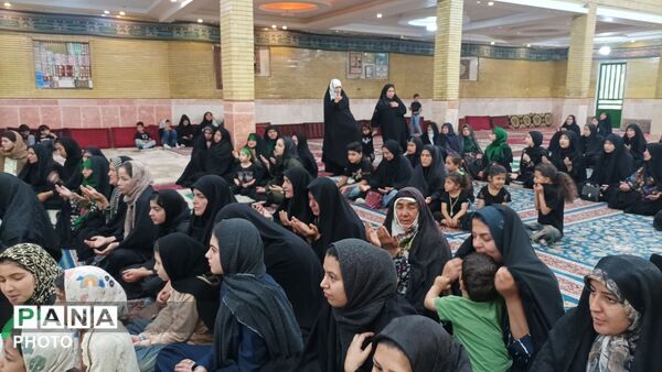 طنین لالایی مادران در همایش سراسری شیرخوارگان حسینی شهر بار