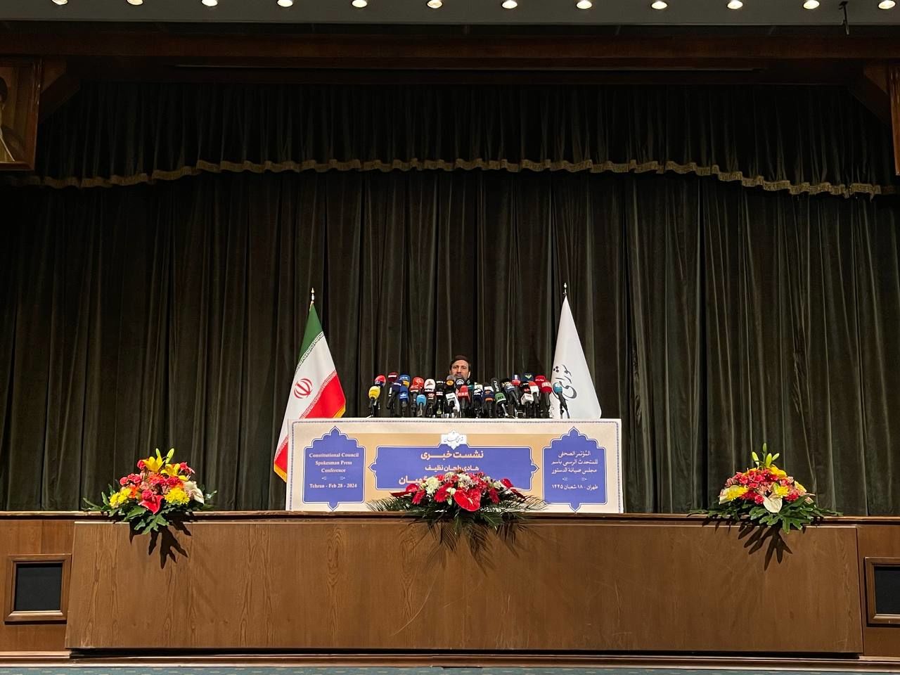 برای هر کرسی مجلس ۵۲ نفر رقابت می‌کنند