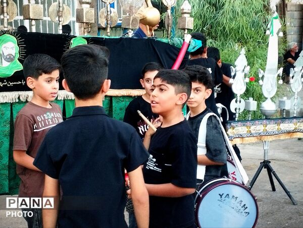 شهداد غرق در شور حسینی