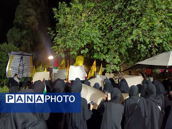 تجمع دانشجویان دانشگاه علوم پزشکی شیراز در محکومیت جنایت رژیم صهیونیستی