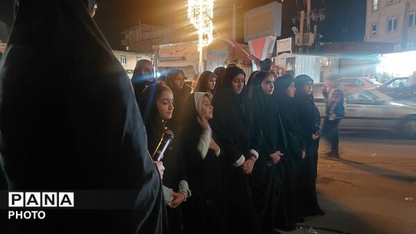 تجمع در روستای کندرود با حضور پرشور معلمان و دانش‌آموزان مدرسه هاجر 