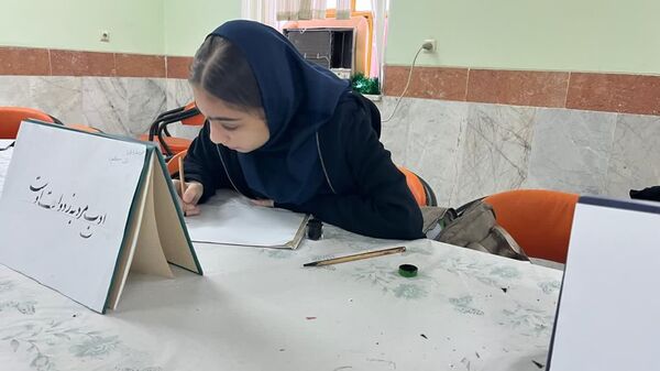 مسابقات فرهنگی‌ هنری با استقبال هنرمندان و دانش‌آموزان برگزار شد