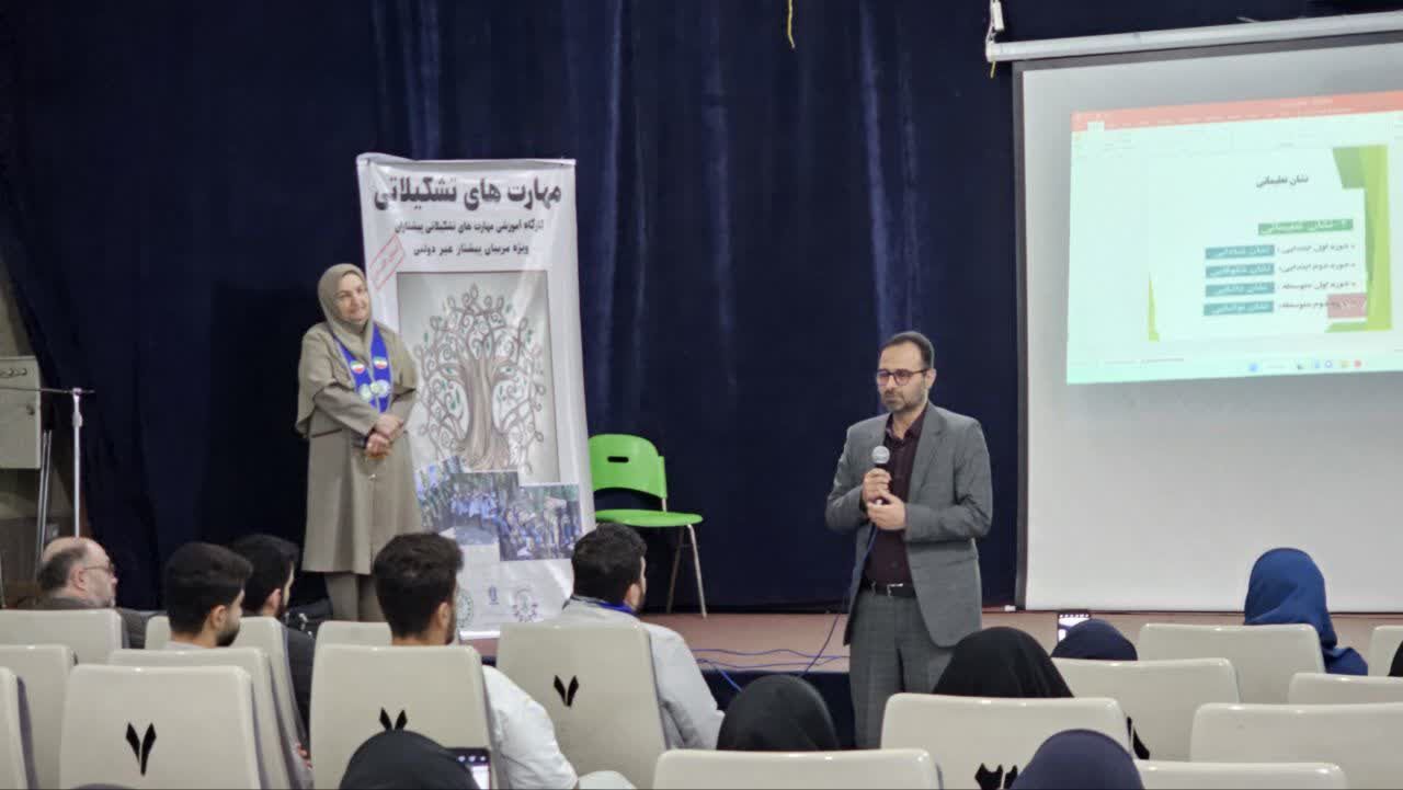 کارگاه پیشتازان گامی در مسیر تقویت مهارت‌های معلمان غیردولتی گلستان است
