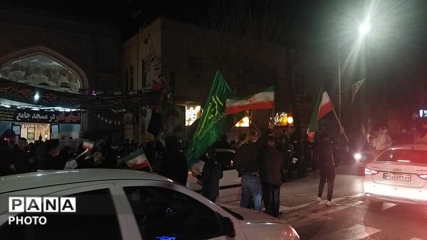 حضور گسترده مردم نیشابور برای بیعت با سید مجتبی حسینی خامنه ای 