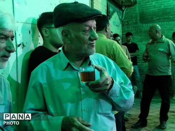 وقتی طعمِ چای، بویِ روضه می‌دهد؛ ۱۸۳ شب عاشقی در نیشابور