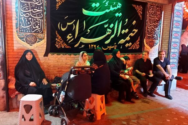 موکب‌های رضوی؛ ضیافت عشق در شب شهادت امام رئوف(ع)