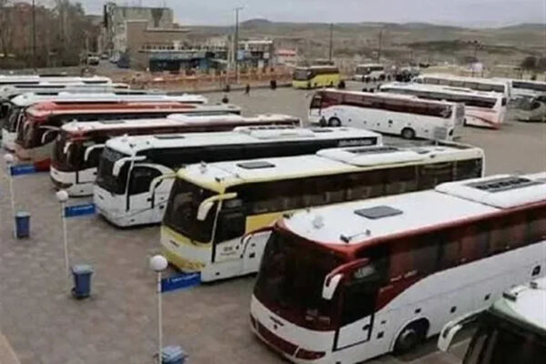 ۸۱۰۰ دستگاه اتوبوس زائران اربعین مرز مهران را جابه‌جا می‌کنند