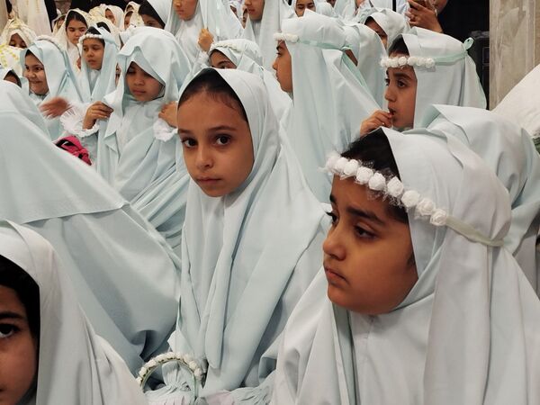 جشن تکلیف برای ۳۶۰ دانش‌آموز پایه سوم شهرستان فاروج