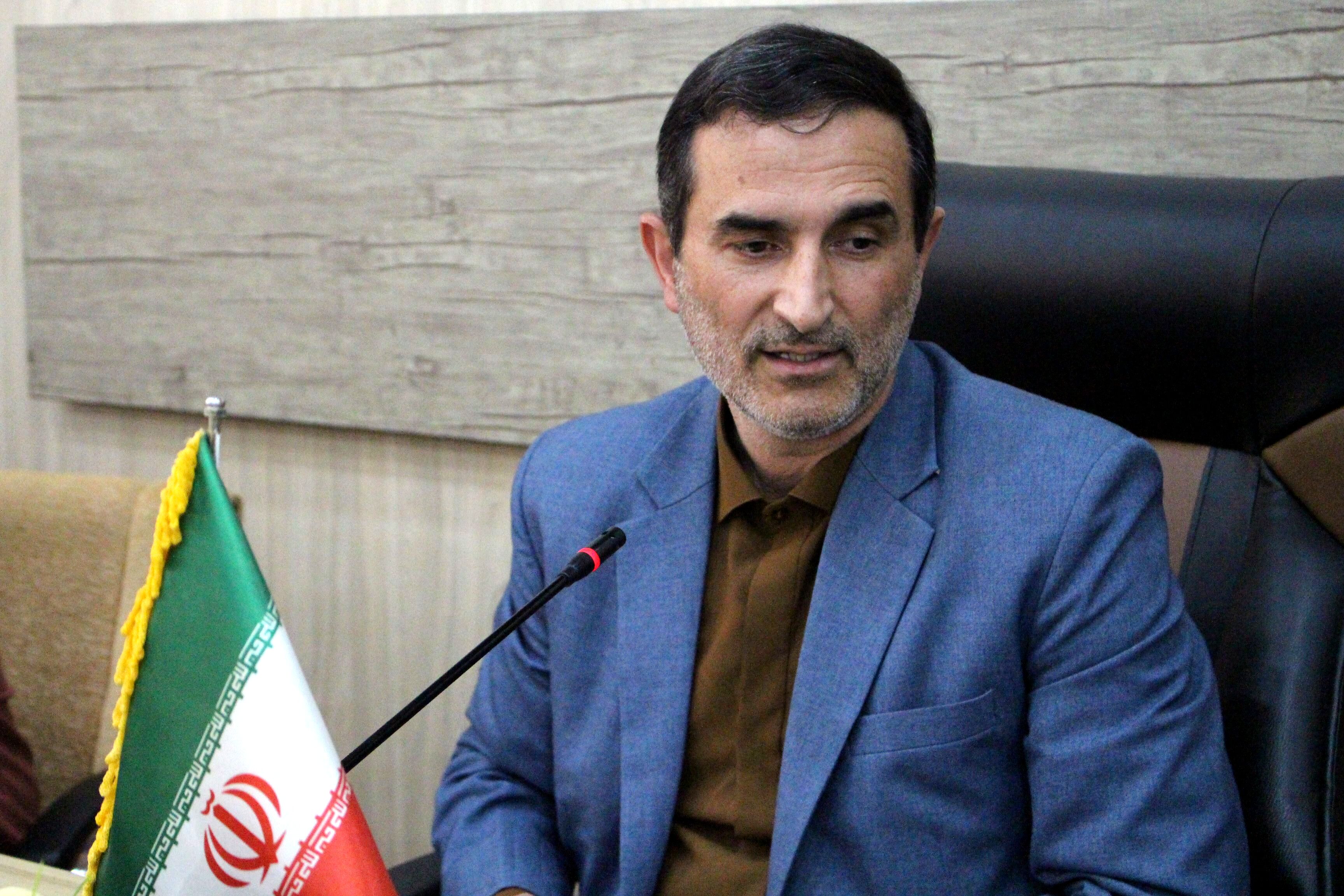 خبرنگاری شغلی پرخطر و پرچالش است که با عشق و پشتکار به موفقیت می‌انجامد