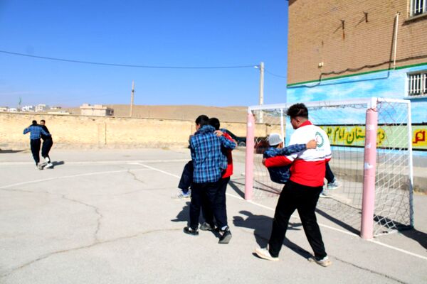 بیست‌وهفتمین مانور سراسری زلزله در مدارس شهرستان بن