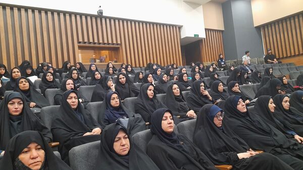  گردهمایی مدیران مدارس ناحیه ۷ در مشهد