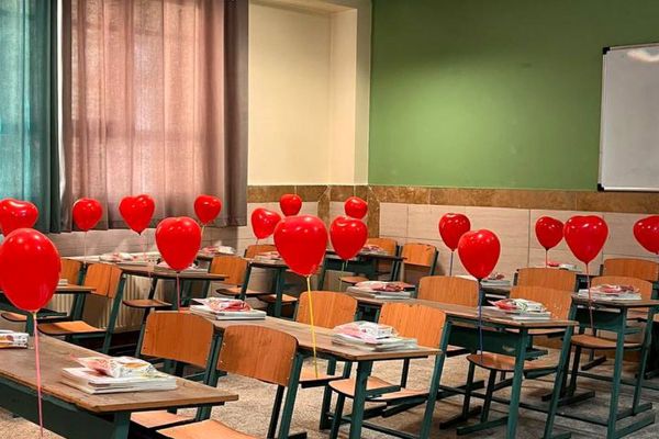 جشن شکوفه‌ها در مدارس بهارستان‌دو؛ آغاز سفری تازه برای کلاس اولی‌ها
