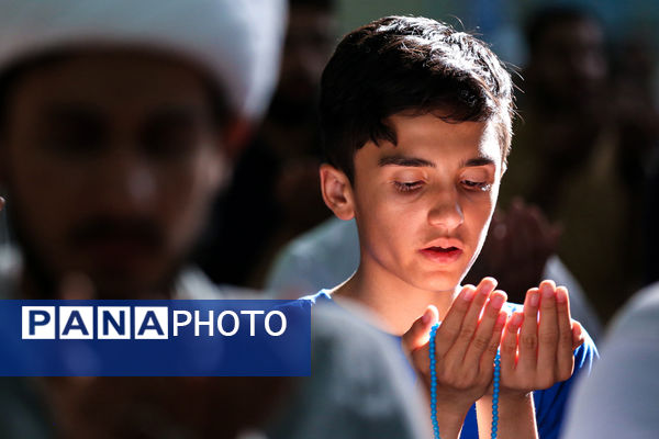 نماز عید قربان در مسجد مقدس جمکران