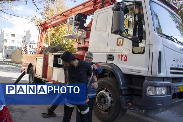 برگزاری مانور سراسری زلزله و ایمنی در مدارس شهرستان محلات 