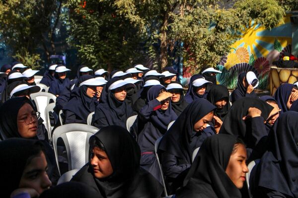 آیین بزرگداشت هفته بهداشت روان و انتخابات همیار مشاوران