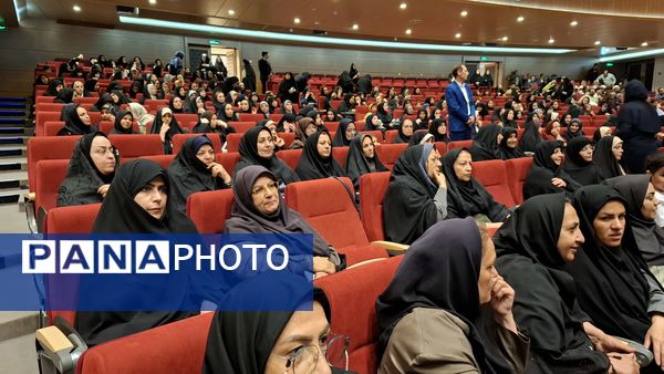 تجلیل از مقام شامخ معلم در دامغان