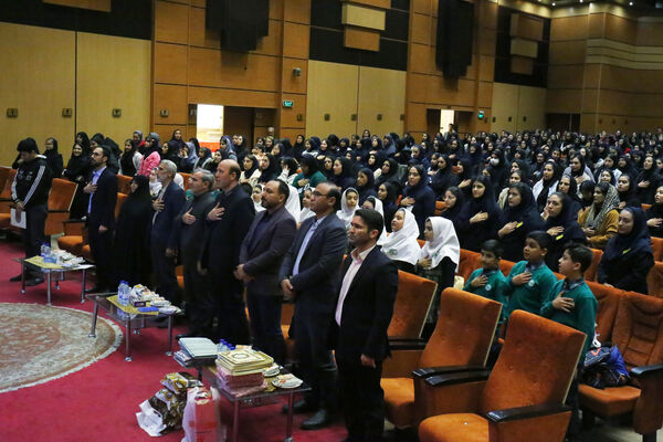 همایش دانش‌آموزان همیار مشاور آذربایجان‌شرقی