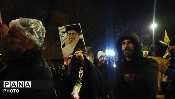 قاب هایی از حضورـ۳