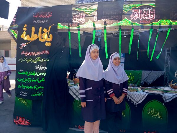 دبستان شهید کشاورز در سوگ فاطمیه