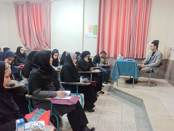 اولین نشست تخصصی انجمن تراز