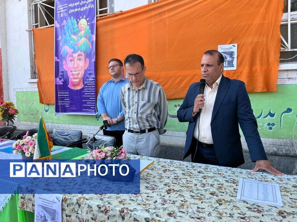 انتخابات همیار مشاور در مدرسه شهدای لطیفی 