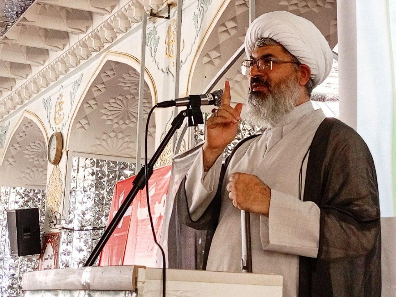 امروزه، توجه به فرزندان ضروری است
