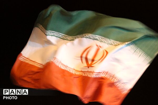 مرند یک‌صدا در میدان