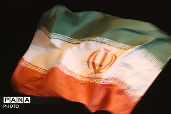 مرند یک‌صدا در میدان