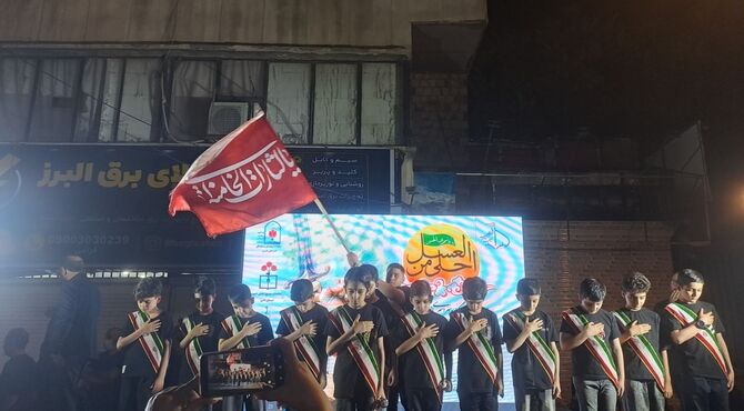 حنجره‌های کوچک در قالب سرود، پیامِ عاشورا را فریاد می‌زنند