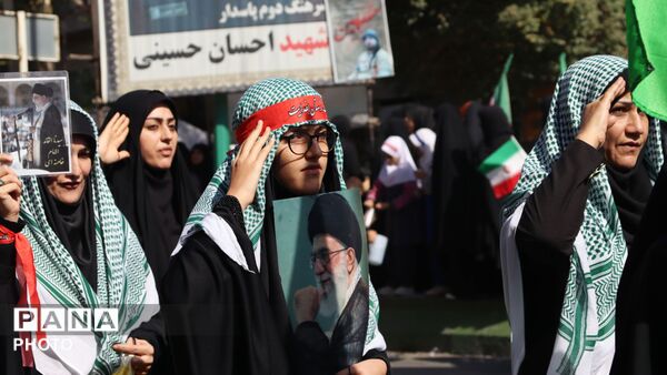 قیام بانوان لرستانی در میدان جان‌فدا حماسه‌ای از گهواره تا سنگر