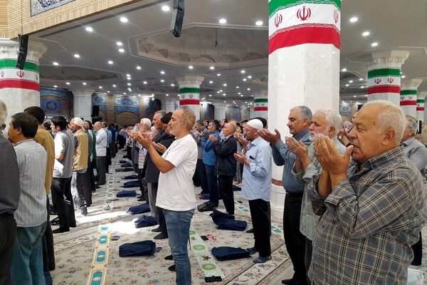 حضور خدام حرم حضرت معصومه (س) در باقرشهر 