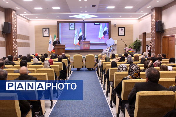 آیین رونمایی از تألیفات و اختراعات خانواده موفق تبریزی