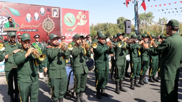 کاروان عشق و وفا از میدان بزرگمهر تا گلستان شهدا