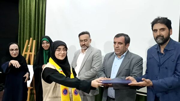 آیین اختتامیه طرح اوقات فراغت و جشن بیعت در کانون فرهنگی تربیتی رضوان محمودآباد