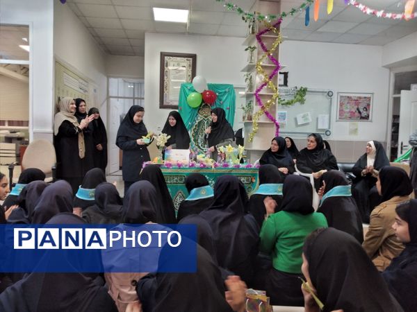 جشن نیمه‌شعبان در دبیرستان شاهد ارض اقدس ناحیه۳ مشهد