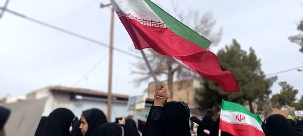 خروش مردم ولایت مدار شهرستان خلیل‌آباد‌ در یوم‌الله 22 بهمن