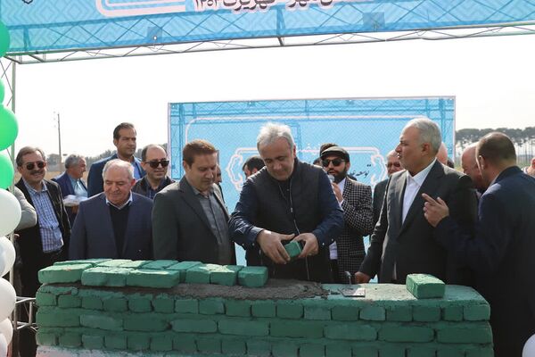 تداوم نهضت مدرسه‌سازی در کهریزک، خشت‌گذاری مدرسه ۱۵ کلاسه در مسکن مهر