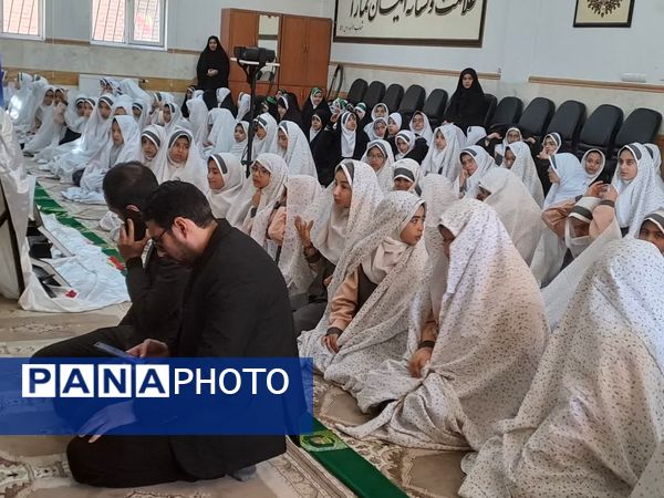 برگزاری نماز جماعت و زنگ گفت‌وگو در اسلامشهر