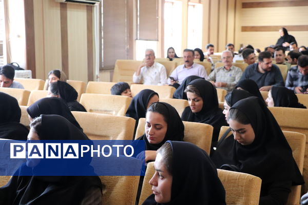 برگزاری مراسم روز ملی به‌ورز در شبکه بهداشت و درمان قروه