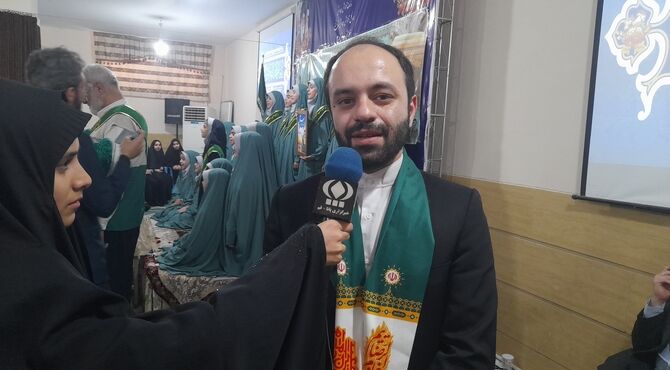 استقبال دانش آموزان قم از کاروان «در سایه‌سار خورشید»