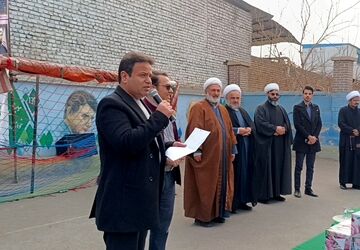 اختتامیه نمایشگاه از افسانه تا واقعیت یه مادر در دبیرستان باقریه 