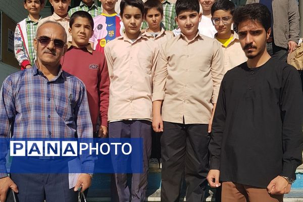 شور انتخاباتی دانش آموزان چهاردانگه