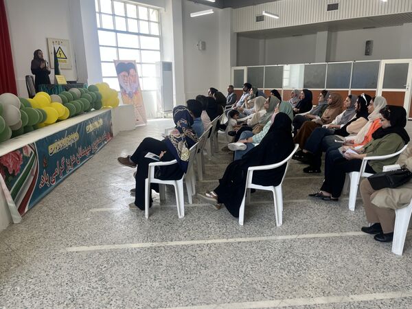 برگزاری جلسه اولیا و مربیان پایه اول دبستان شهید تندگویان