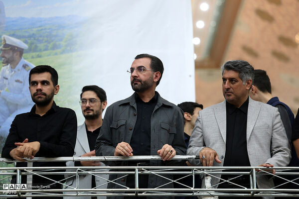 برگزاری همایش بزرگ جمع‌خوانی دانش‌آموزان با اجرای سرود و نوحه حماسی «باید برخاست»