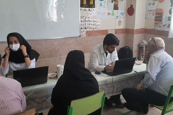 گروه‌های جهادی دانشجویی ارائه هزار خدمت درمانی در شهرک ابریشم چهارباغ را آغاز کردند